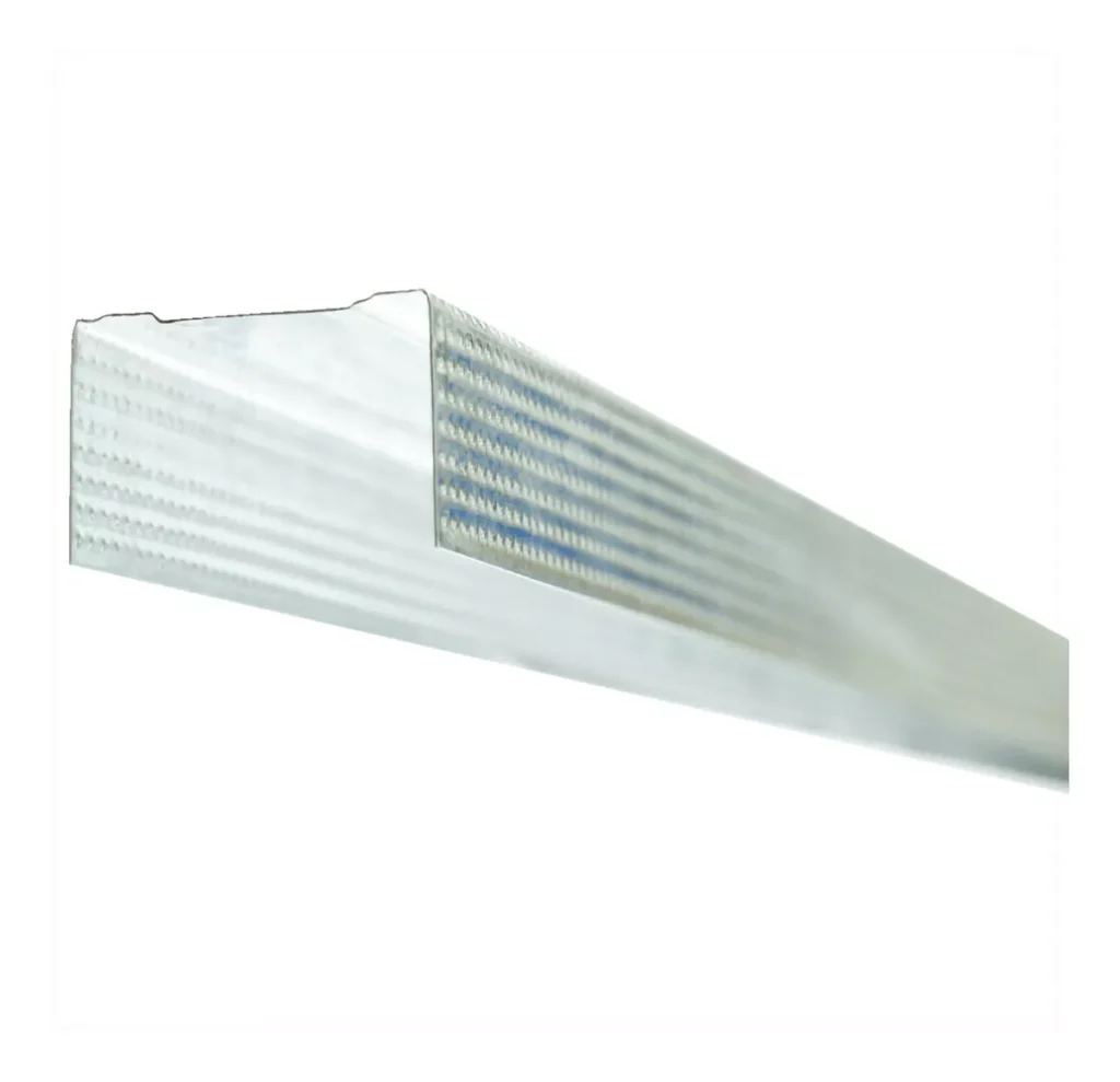 Perfil de acero galvanizado para construcción